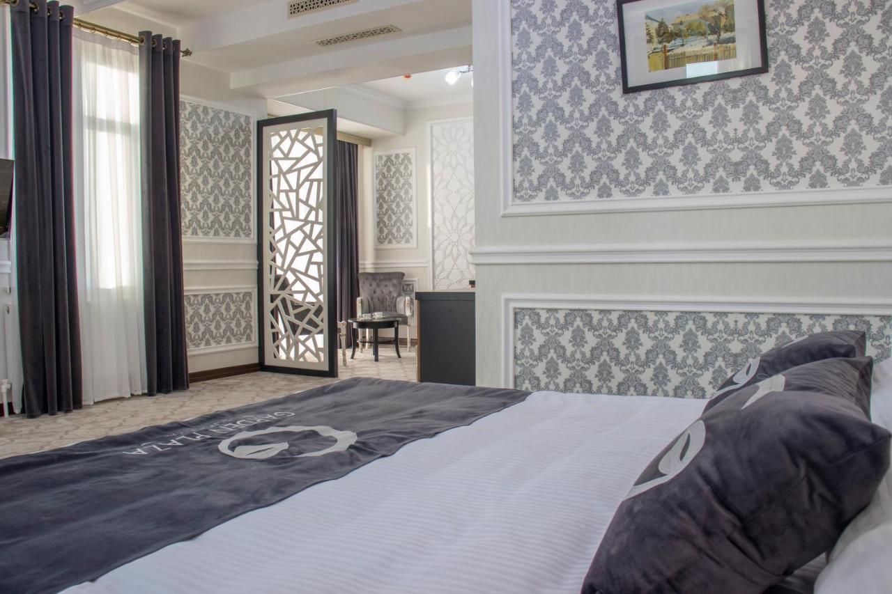 Garden Plaza Bukhara Ξενοδοχείο Εξωτερικό φωτογραφία